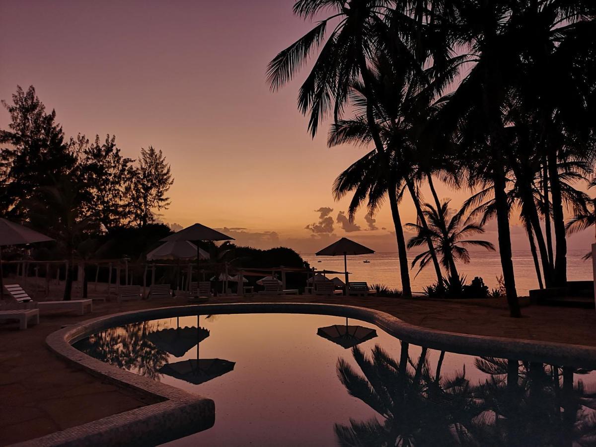 Gecko Resort Watamu Exterior photo