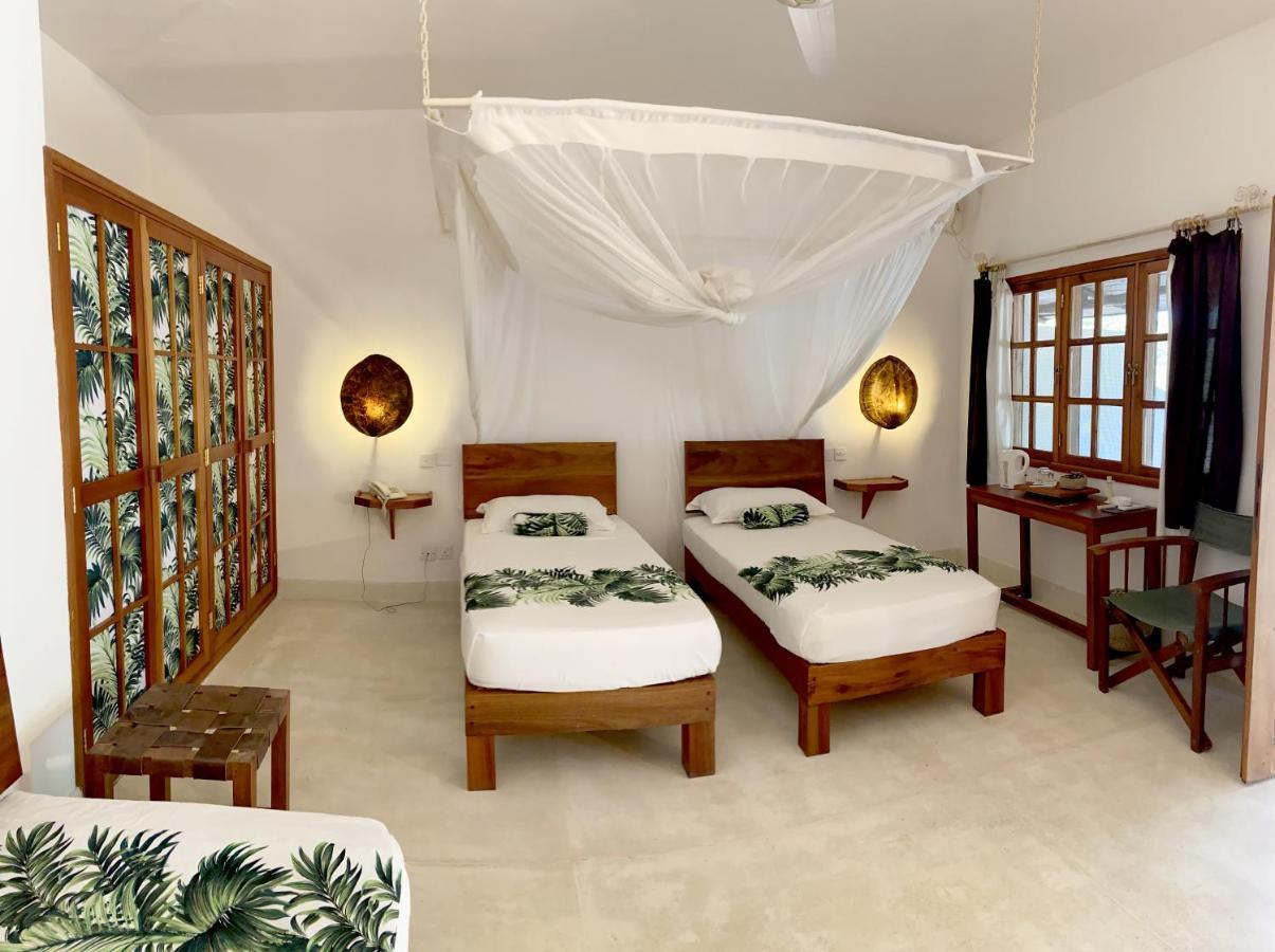 Gecko Resort Watamu Exterior photo