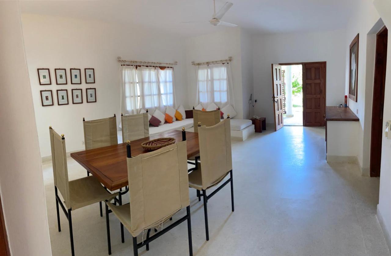 Gecko Resort Watamu Exterior photo